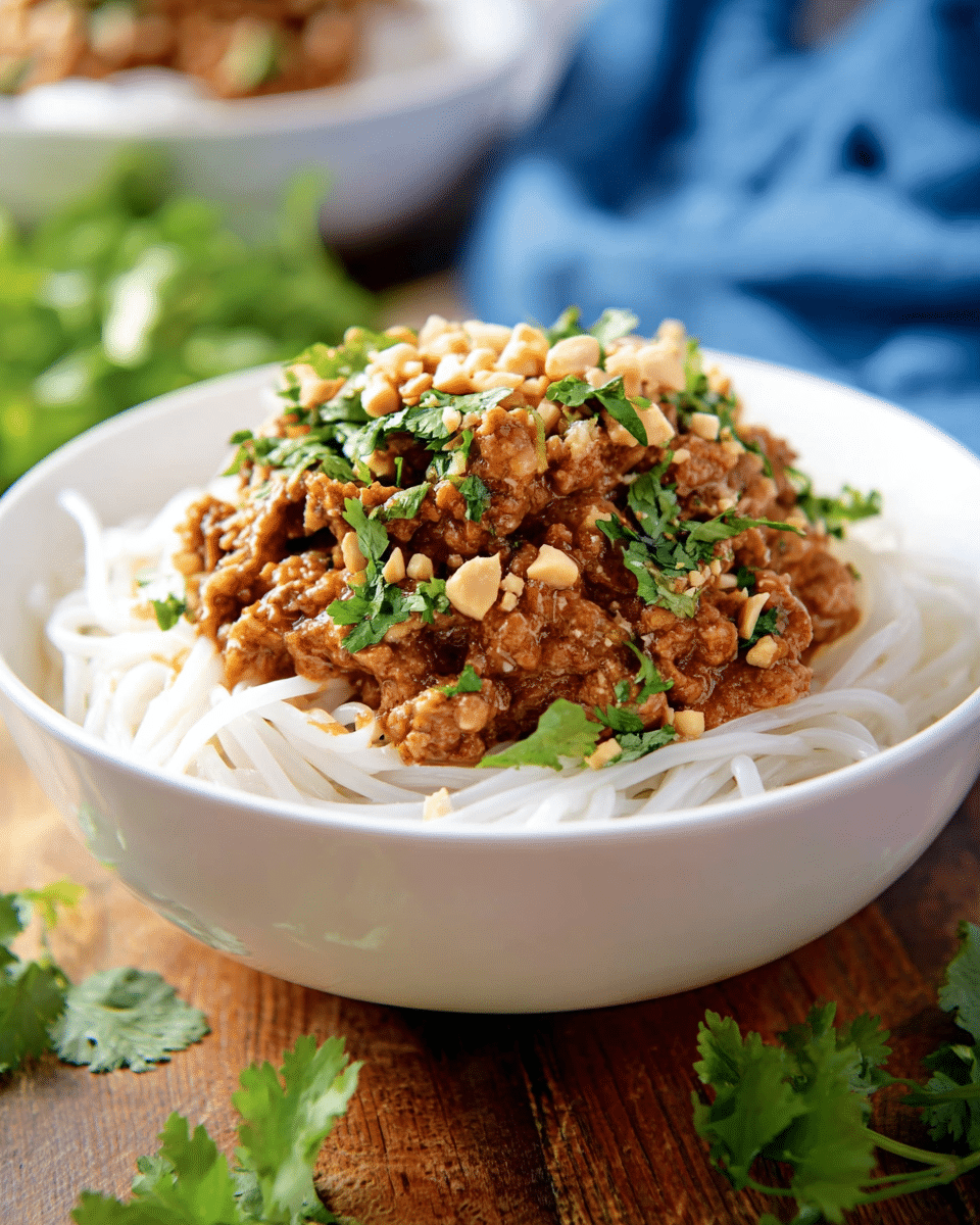 Slow Cooker Thai Peanut Chicken Recipe