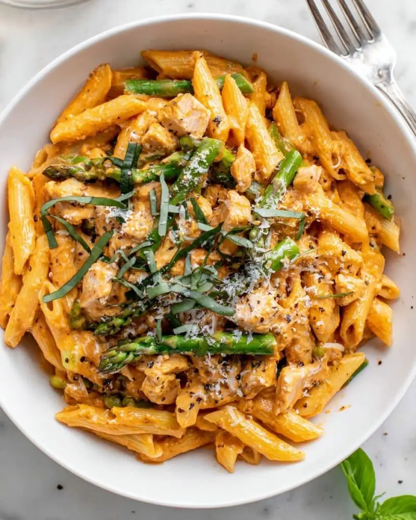 Spicy Chicken Pasta with Creamy Chipotle Sauce Recipe