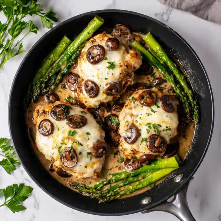 Creamy Mushroom Asparagus Chicken Skillet Recipe