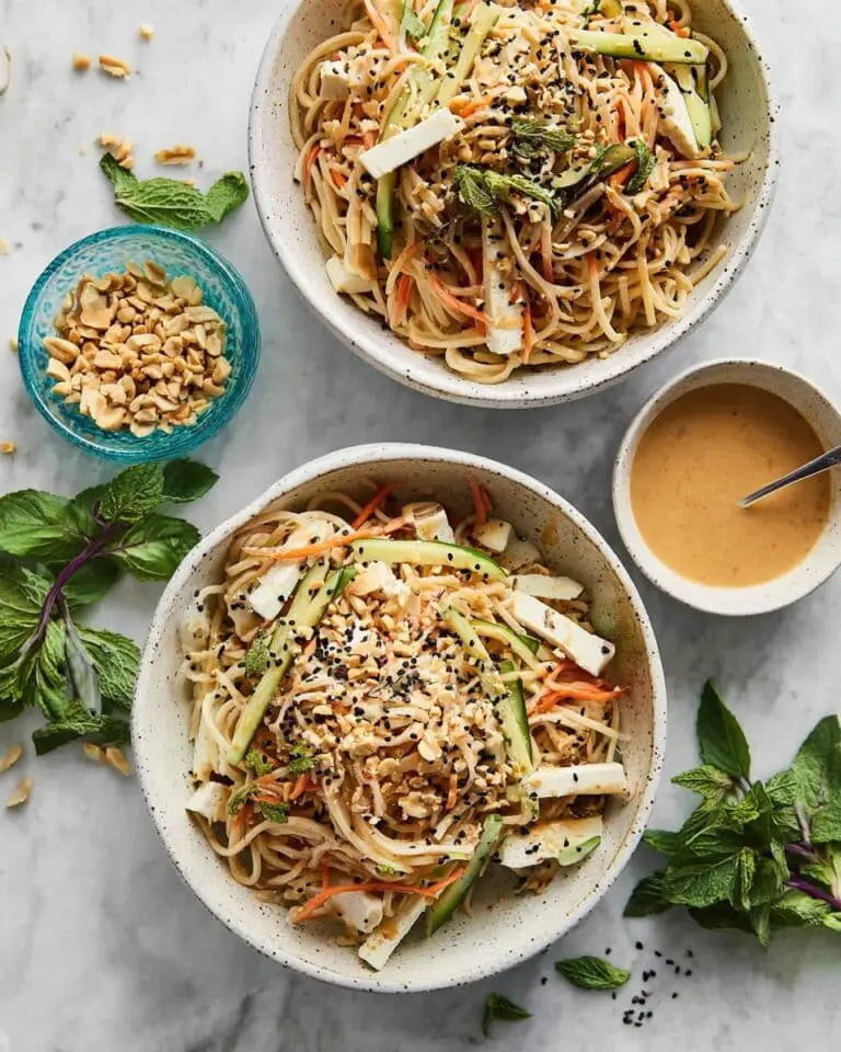 Creamy Peanut Noodles with Tofu and Fresh Veggies Recipe