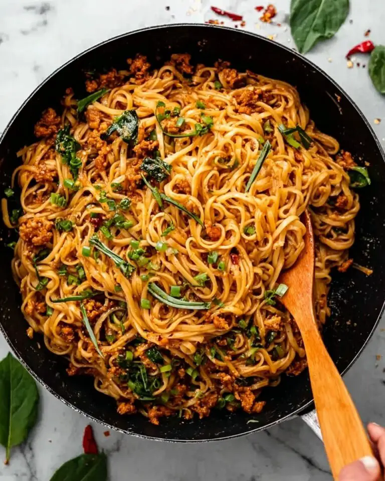 Sweet & Spicy Hot Chili Chicken Noodles with Basil Recipe