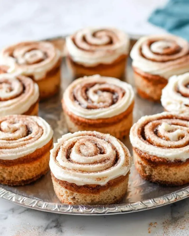 Mini Cinnamon Roll Cheesecakes Recipe
