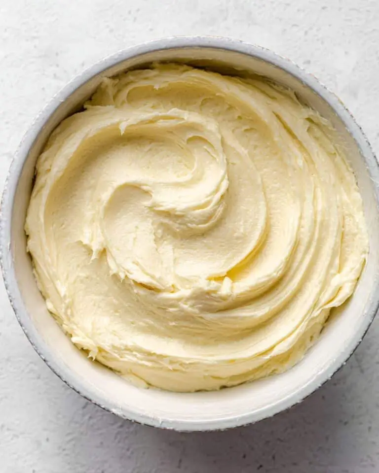 Vegan Cream Cheese Frosting (2 Ways) Recipe