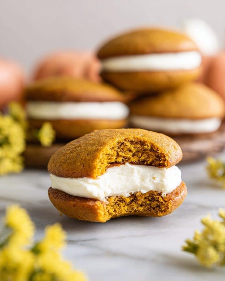 Pumpkin Whoopie Pies Recipe