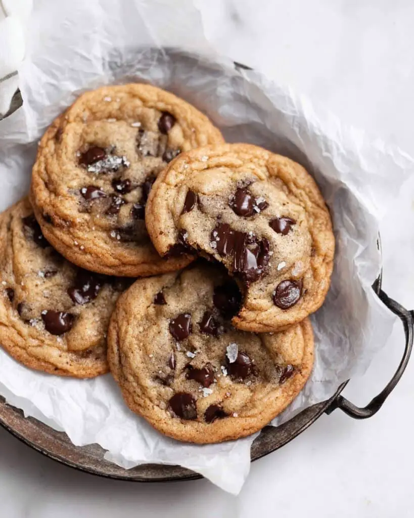 Soft and Chewy Banana Chocolate Chip Cookies Recipe
