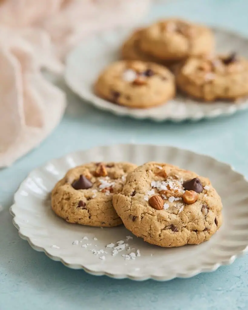 Sourdough Salted Caramel Cashew Cookies Recipe