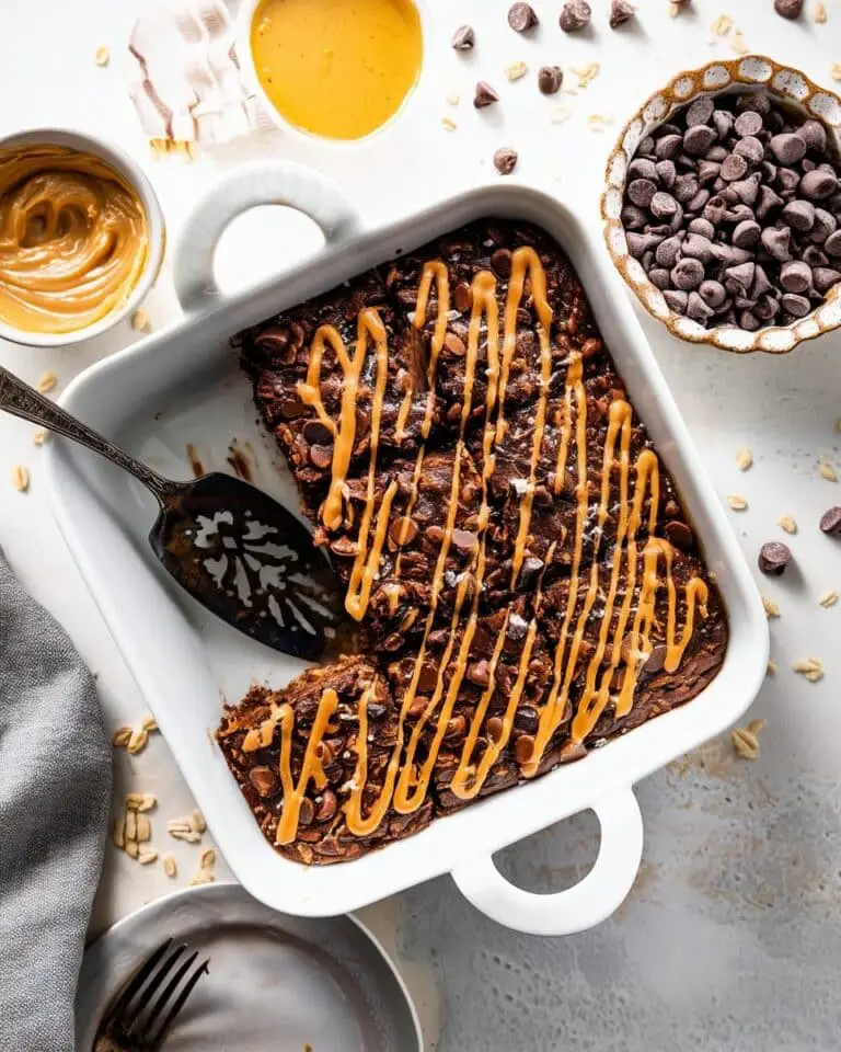 Chocolate Peanut Butter Baked Oatmeal Recipe