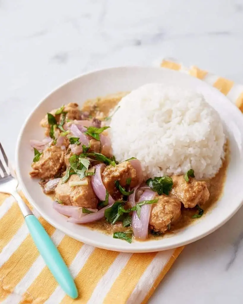 Basil Chicken in Coconut Sauce Recipe