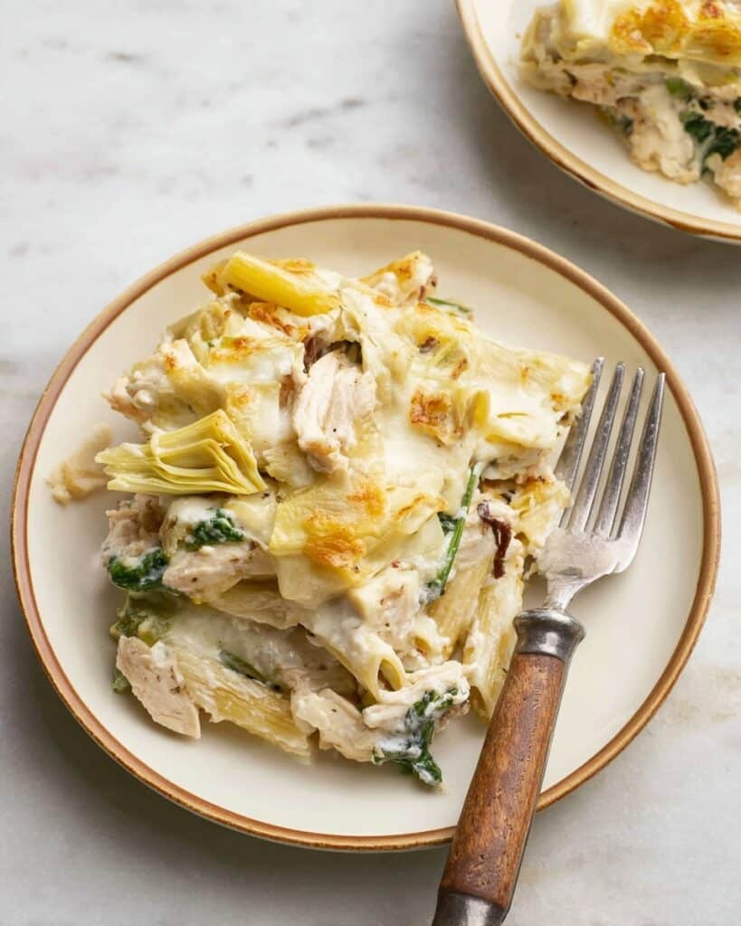 Healthy Spinach and Artichoke Chicken Pasta Bake Recipe